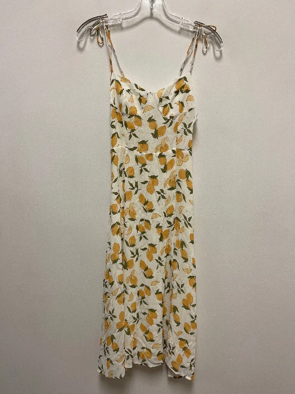 Dress Casual Maxi By Clothes Mentor In Yellow, Size: S