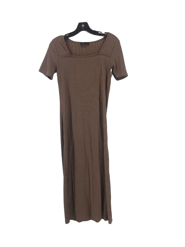 Dress Casual Midi By Clothes Mentor In Brown, Size: M