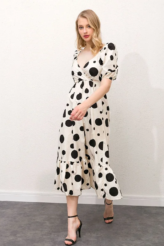 Women's Beige Double Breasted Collar Sleeve And Elastic Waist Elastic Skirt Volleyball Large Polka Dot Dress REF : 3606