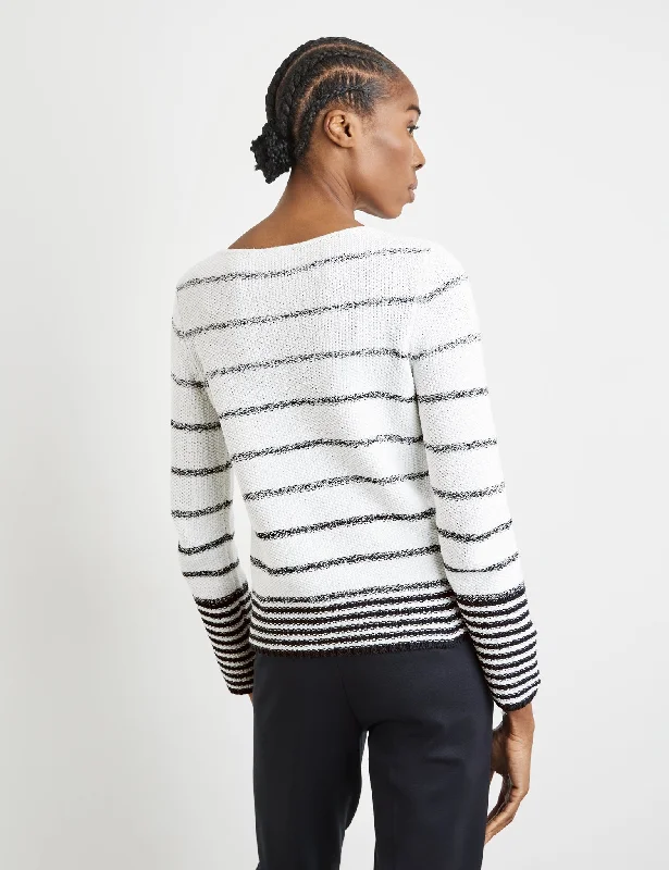 Pullover with Stripes