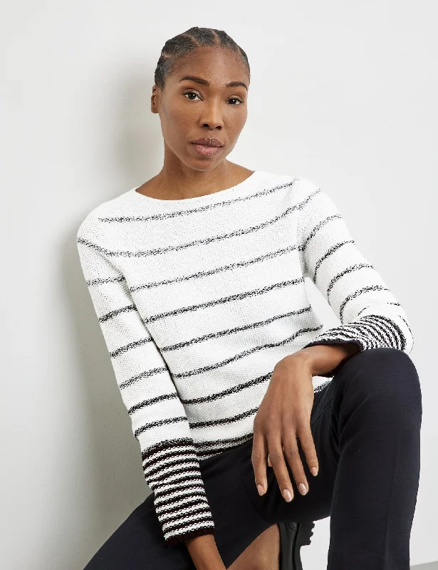 Pullover with Stripes